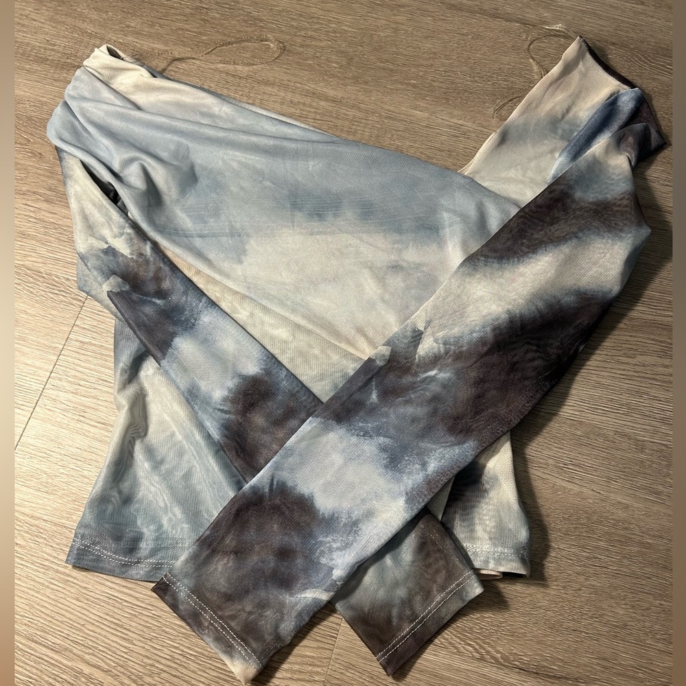 Tie-Dye Long Sleeve Top